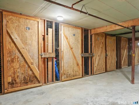 29 Canterbury Arms New Milford CT 06776