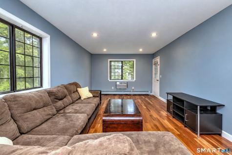 134 Foxwood Close Milford CT 06461