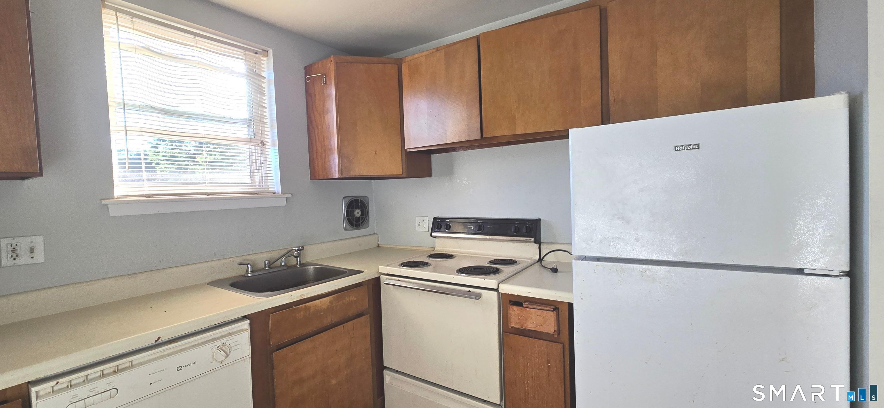 53 Wolcott Hill Road Wethersfield CT 06109