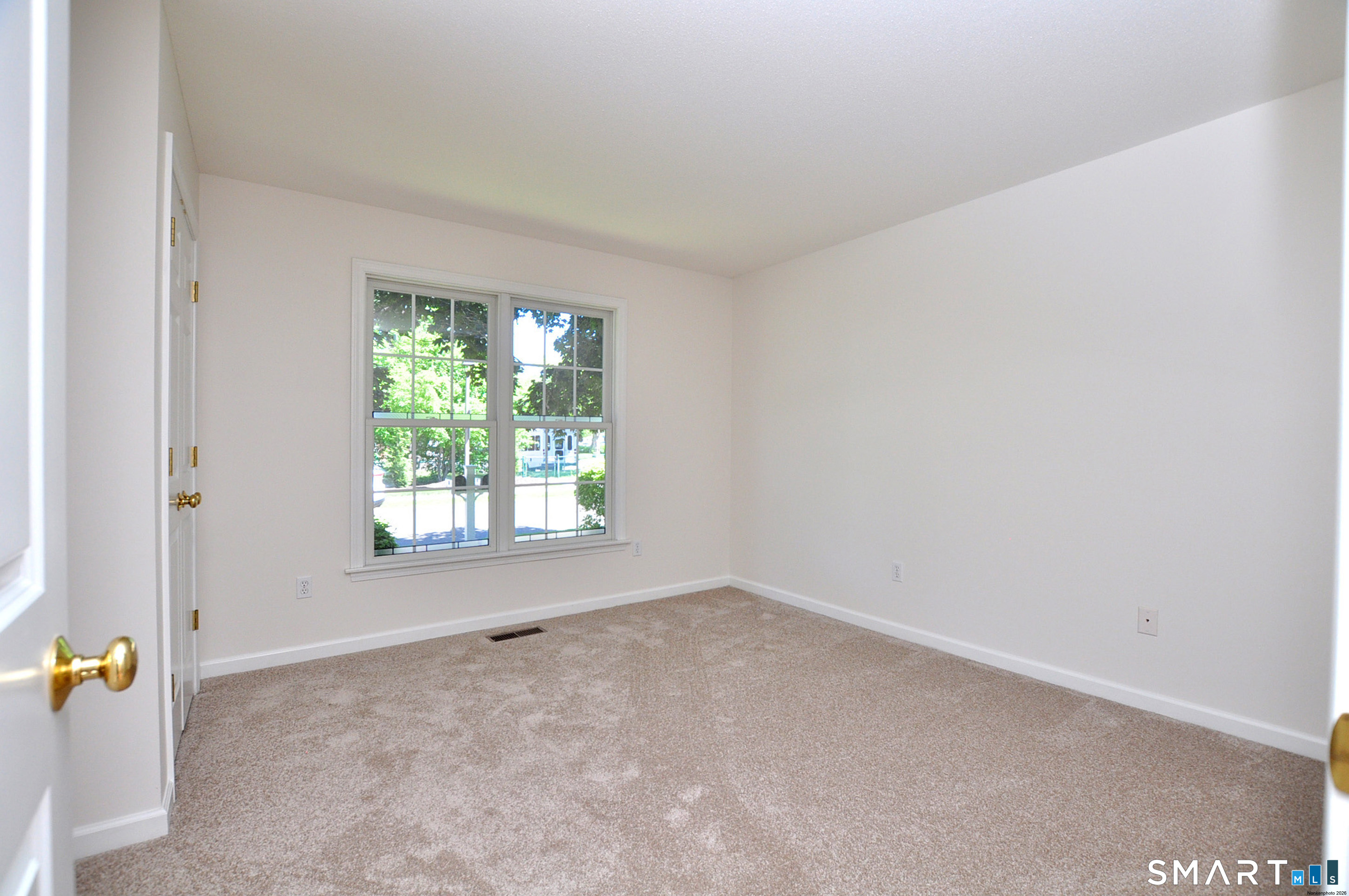310 Kings Landing Windsor CT 06095