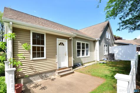 310 Kings Landing Windsor CT 06095