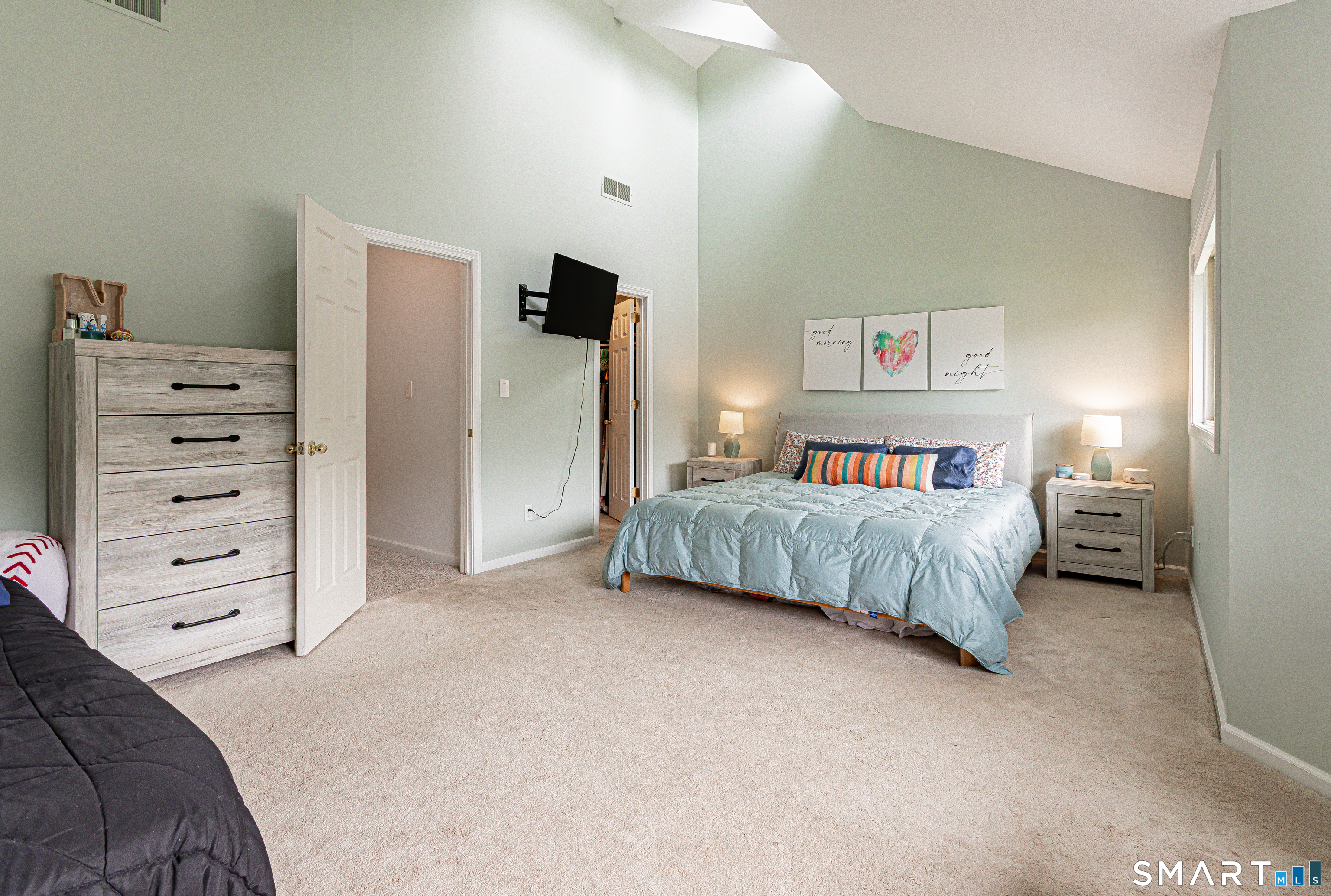50 Far View Commons Southbury CT 06488