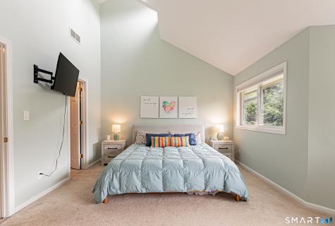 50 Far View Commons Southbury CT 06488