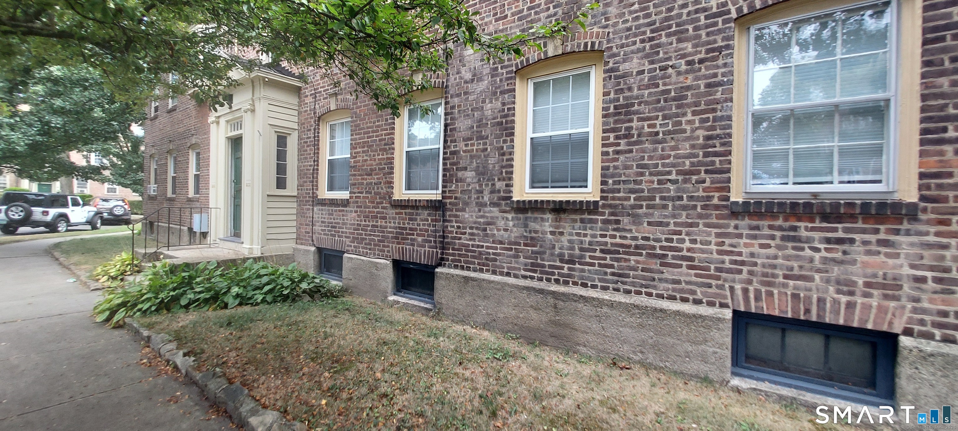 580 Wilmot Avenue Bridgeport CT 06607