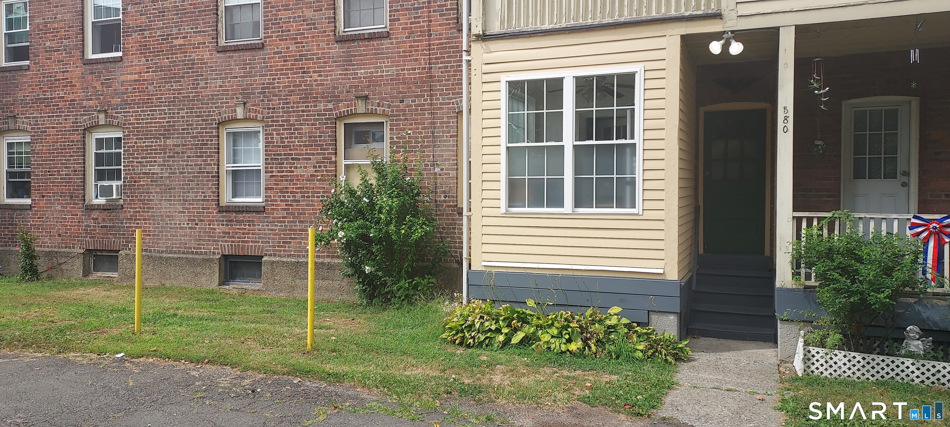 580 Wilmot Avenue Bridgeport CT 06607