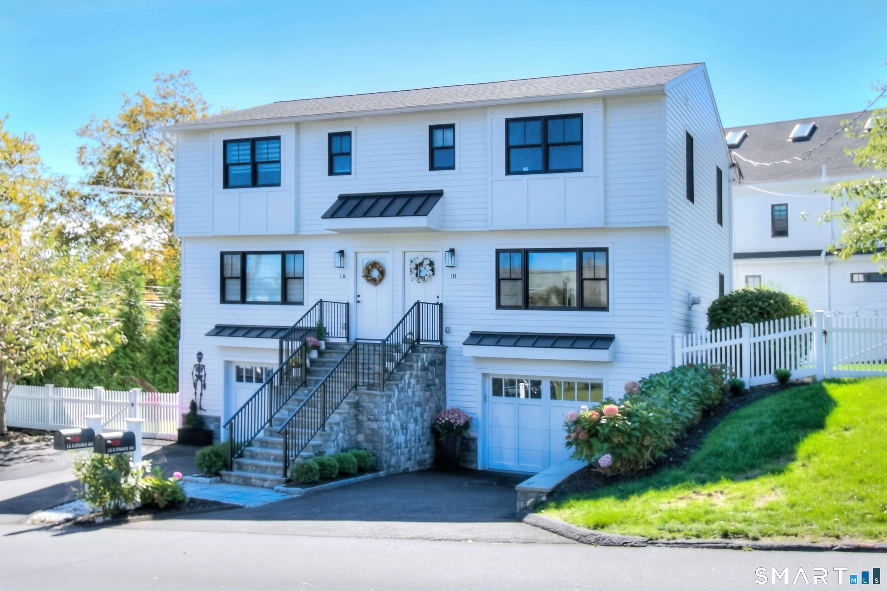 Westport CT, 1 Sunrise Road, Unit B