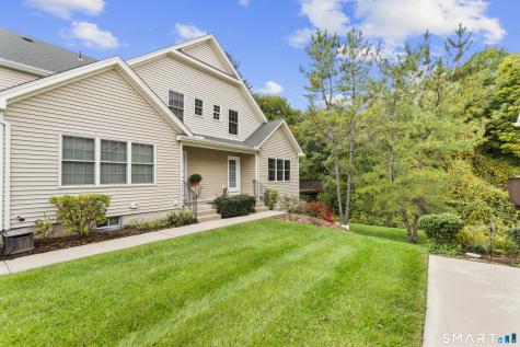 12 Reggie Way East Windsor CT 06016