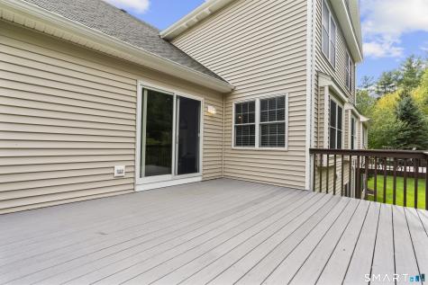 12 Reggie Way East Windsor CT 06016