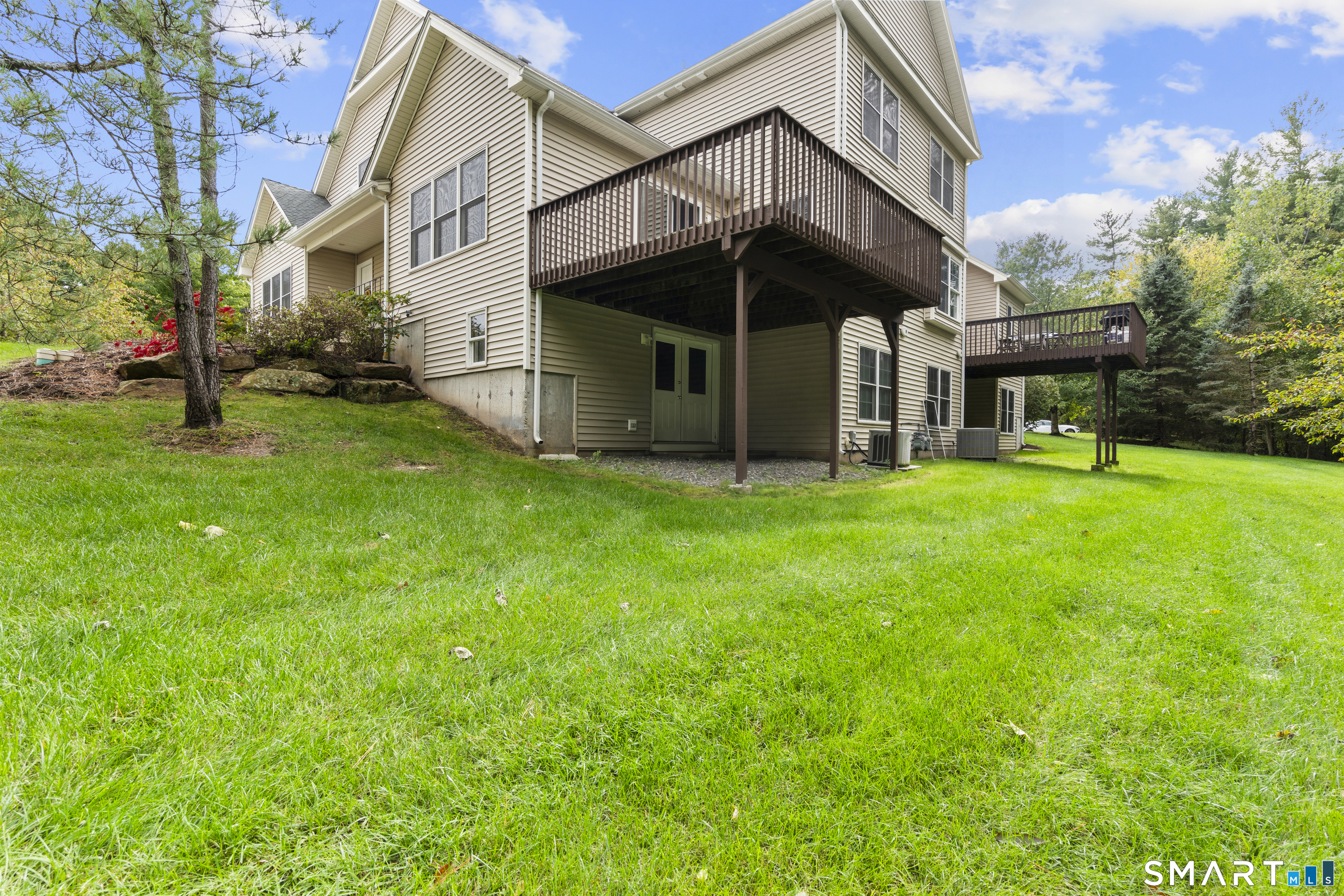 12 Reggie Way East Windsor CT 06016