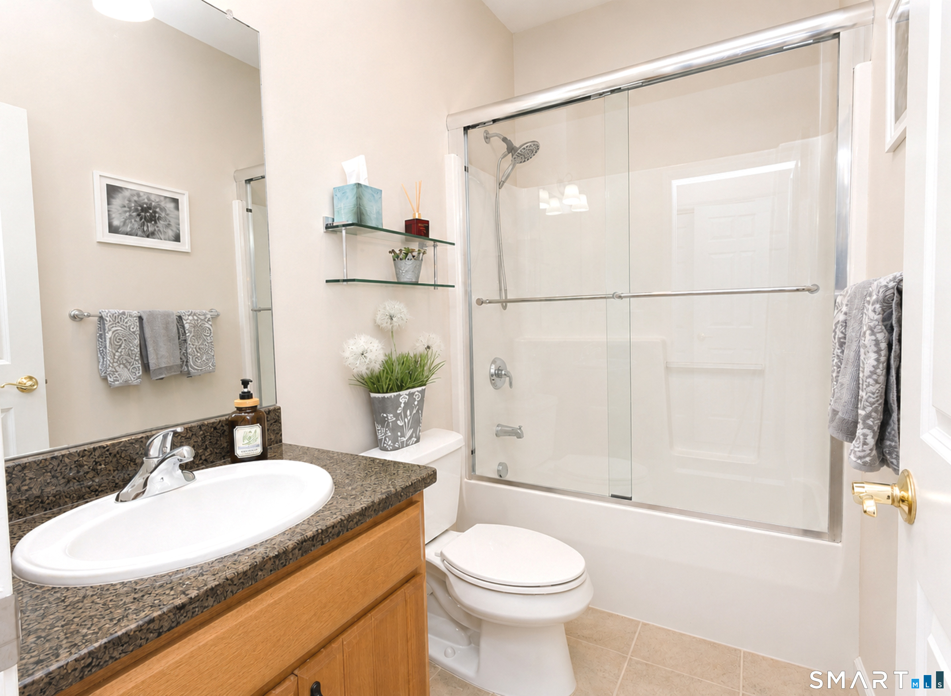 1985 West Street Southington CT 06489