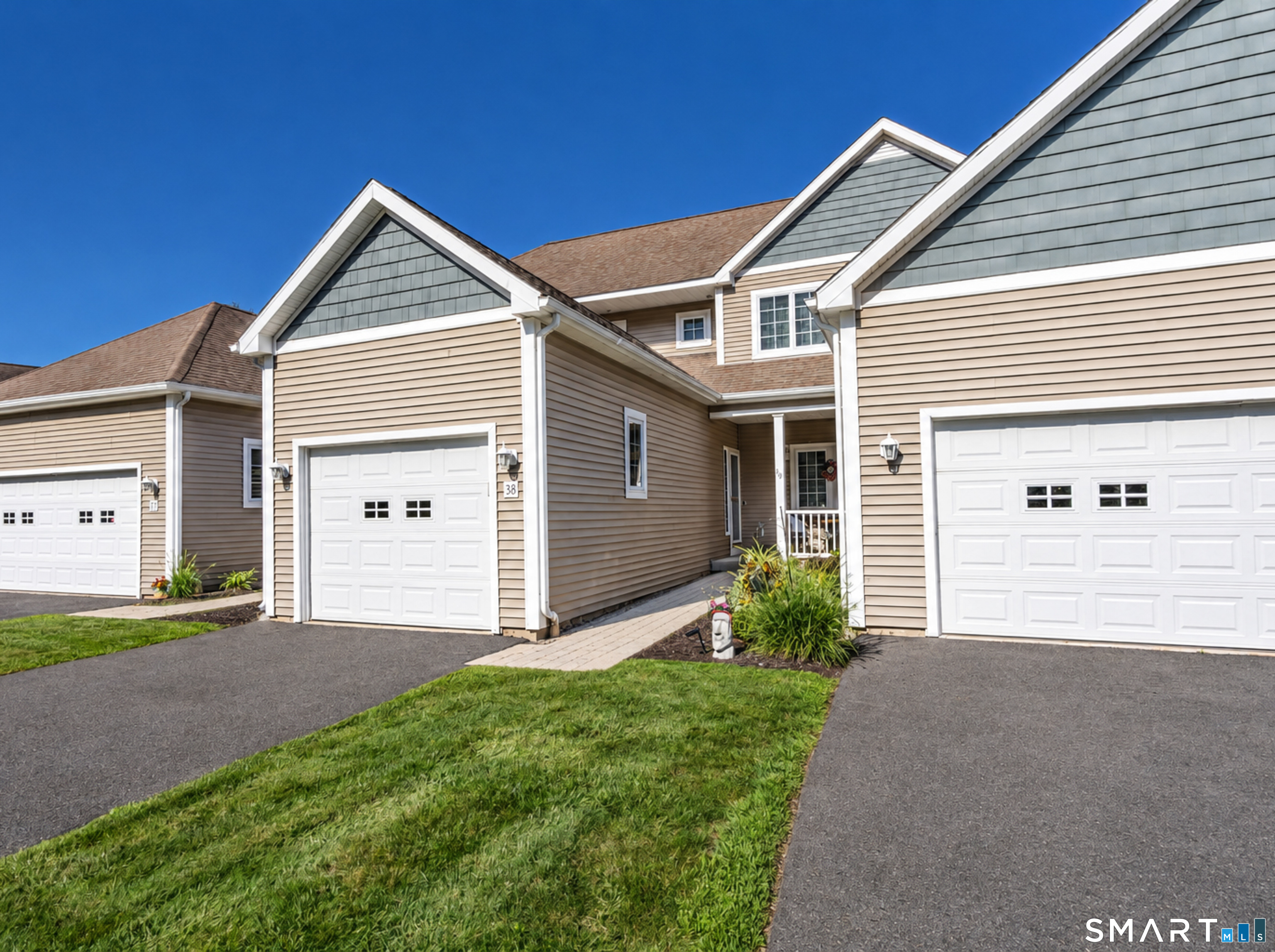 1985 West Street Southington CT 06489
