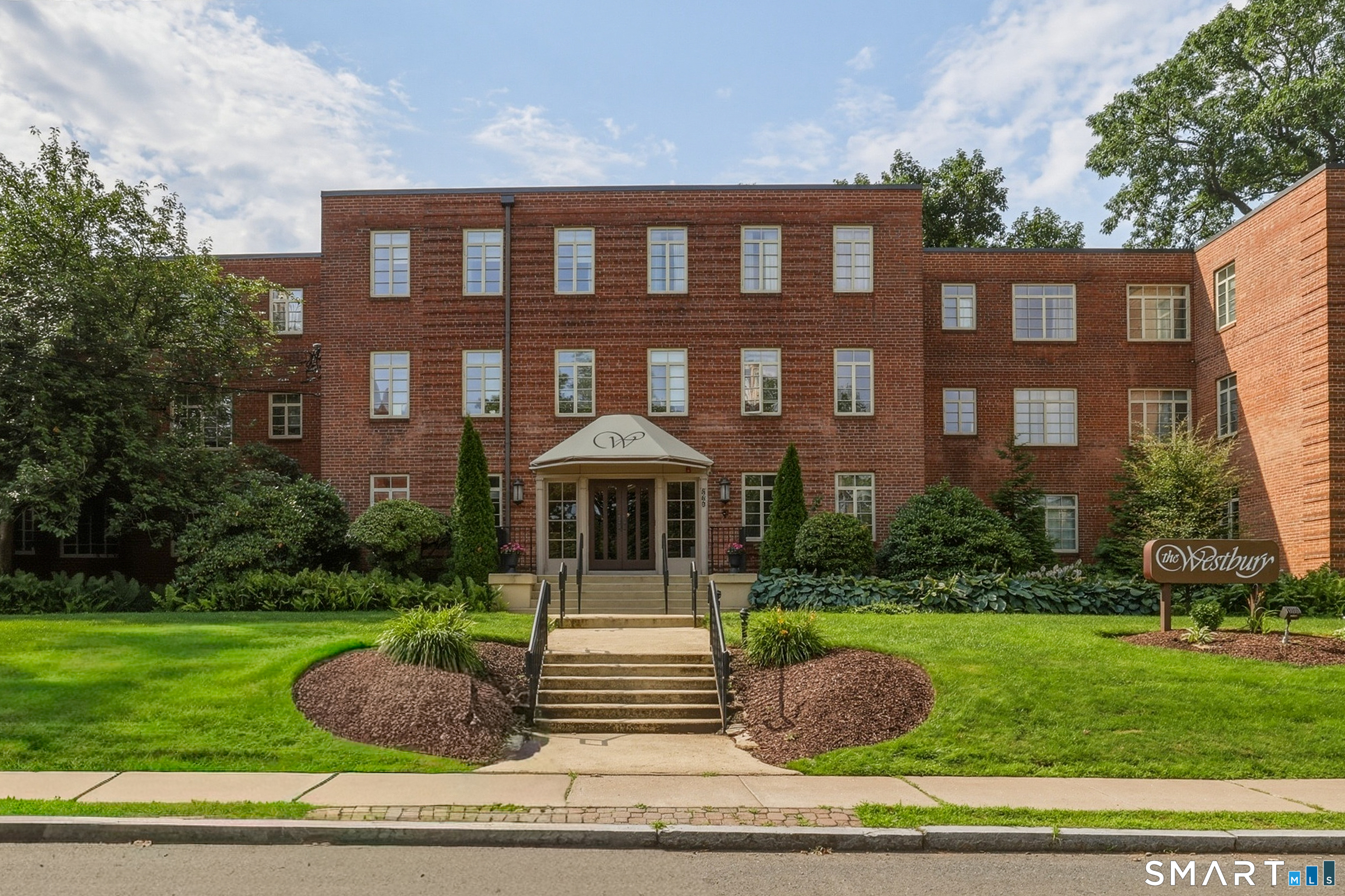 869 Farmington Avenue West Hartford CT 06119