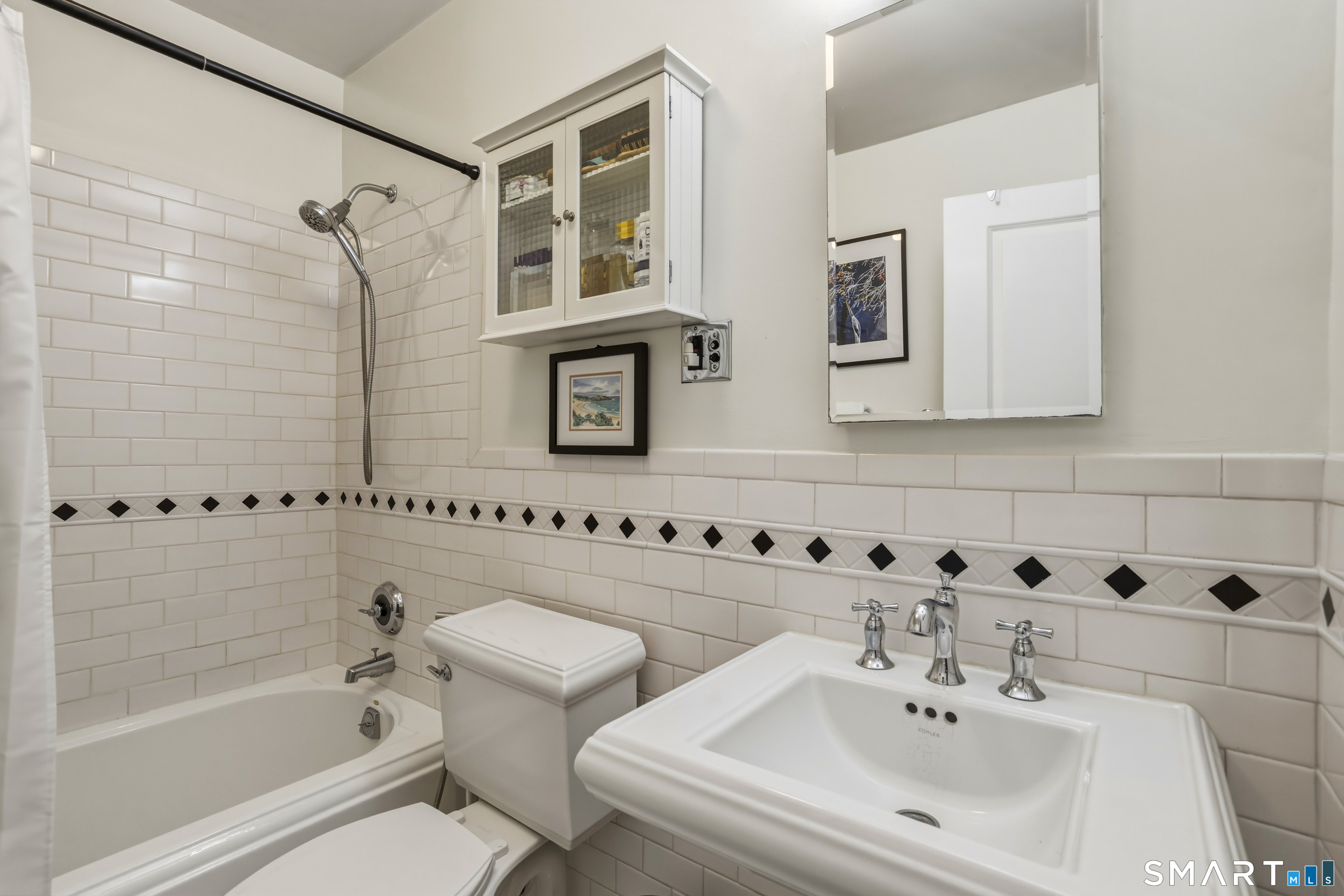 869 Farmington Avenue West Hartford CT 06119