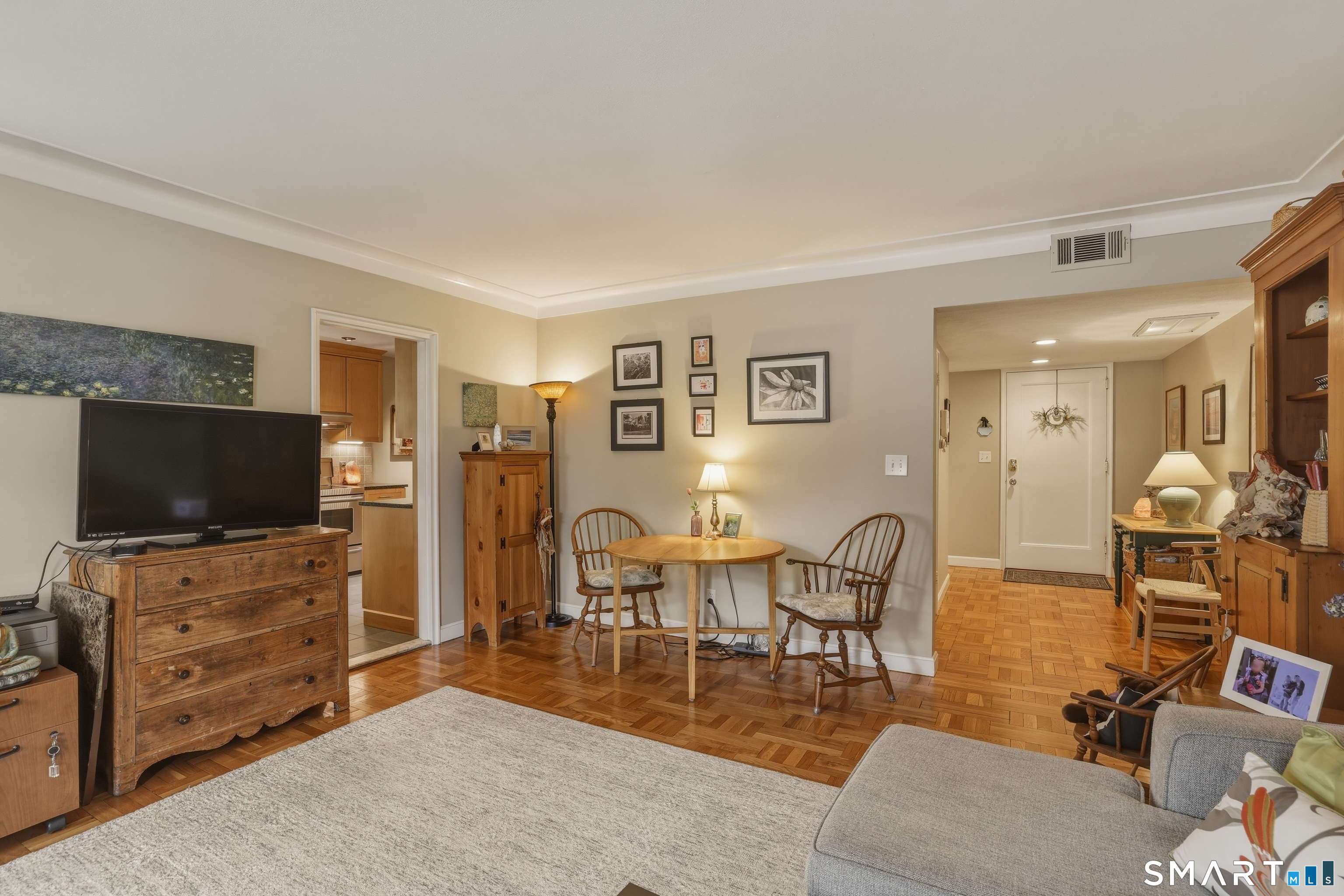 869 Farmington Avenue West Hartford CT 06119