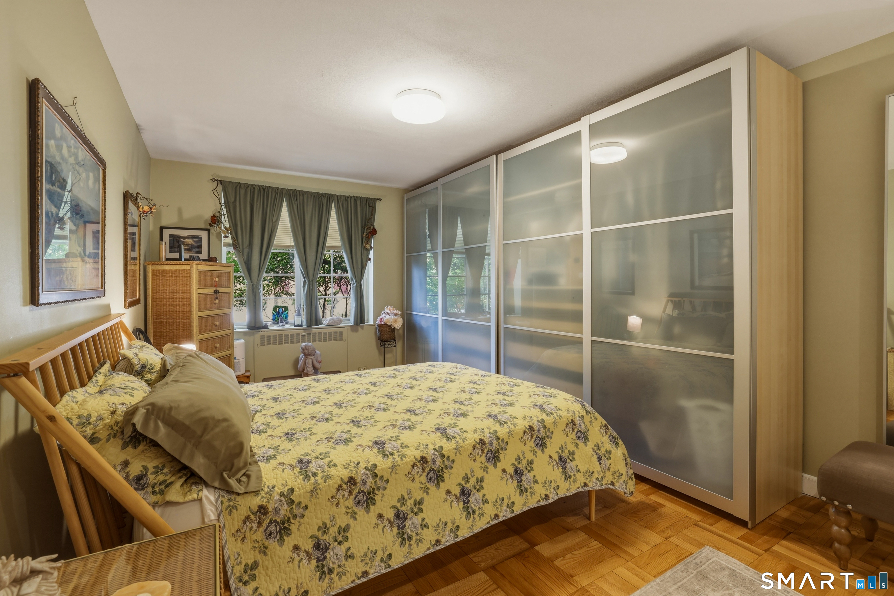 869 Farmington Avenue West Hartford CT 06119