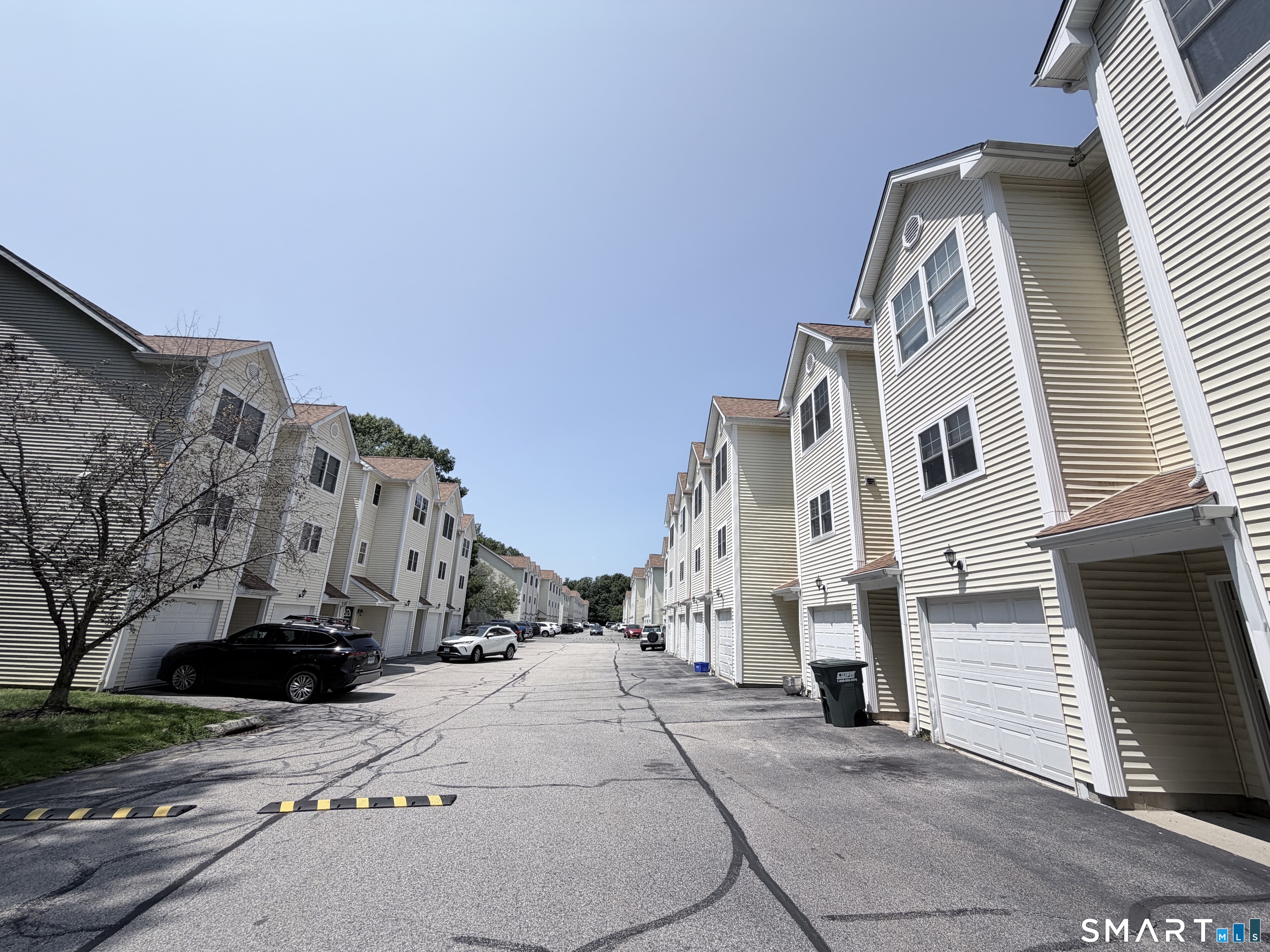 527 West Thames Street Norwich CT 06360