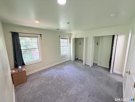 527 West Thames Street Norwich CT 06360