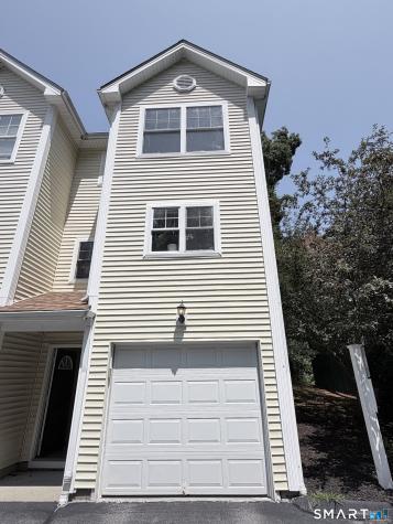 527 West Thames Street Norwich CT 06360