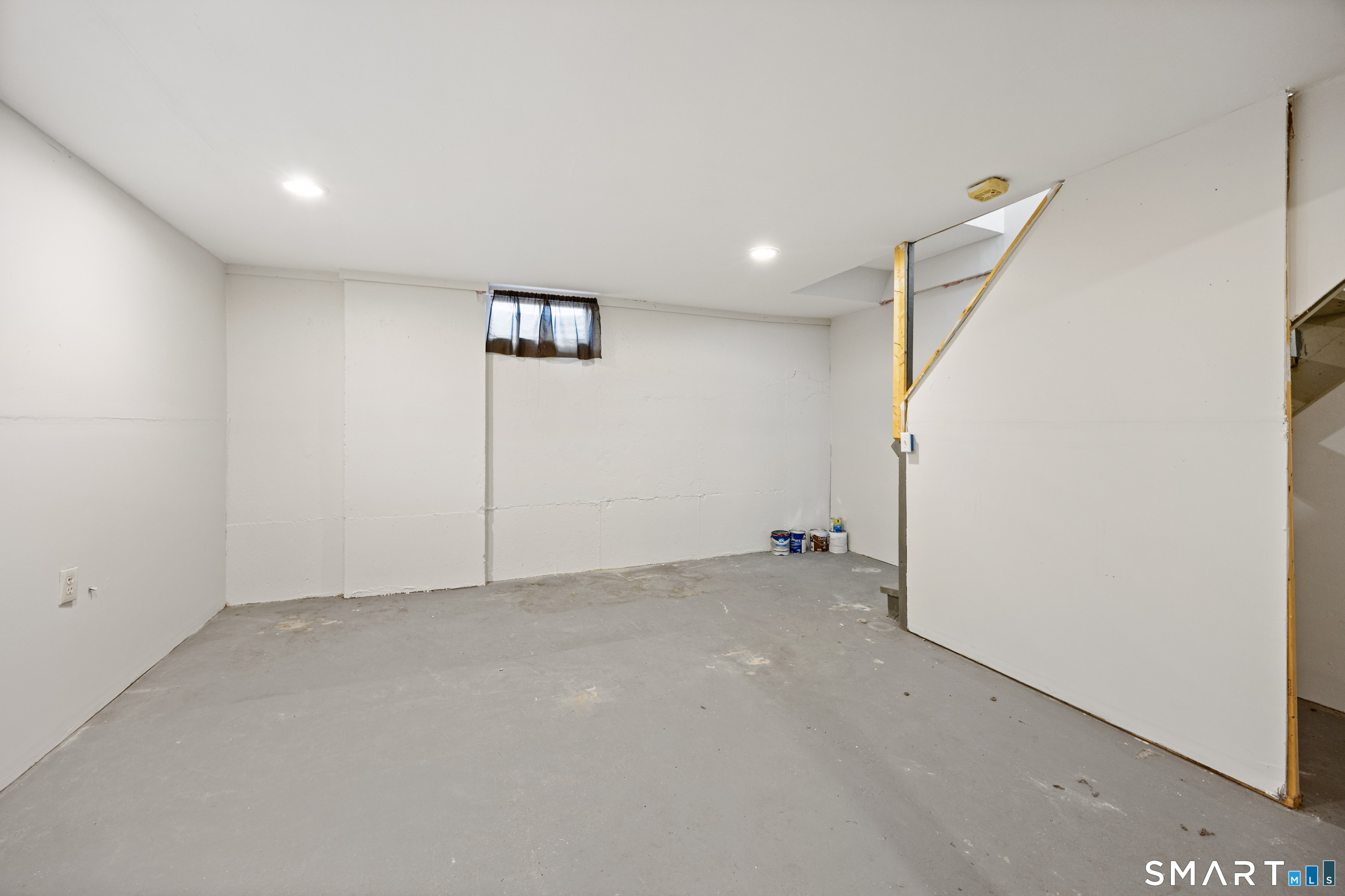 148 Westbury Park Road Watertown CT 06795