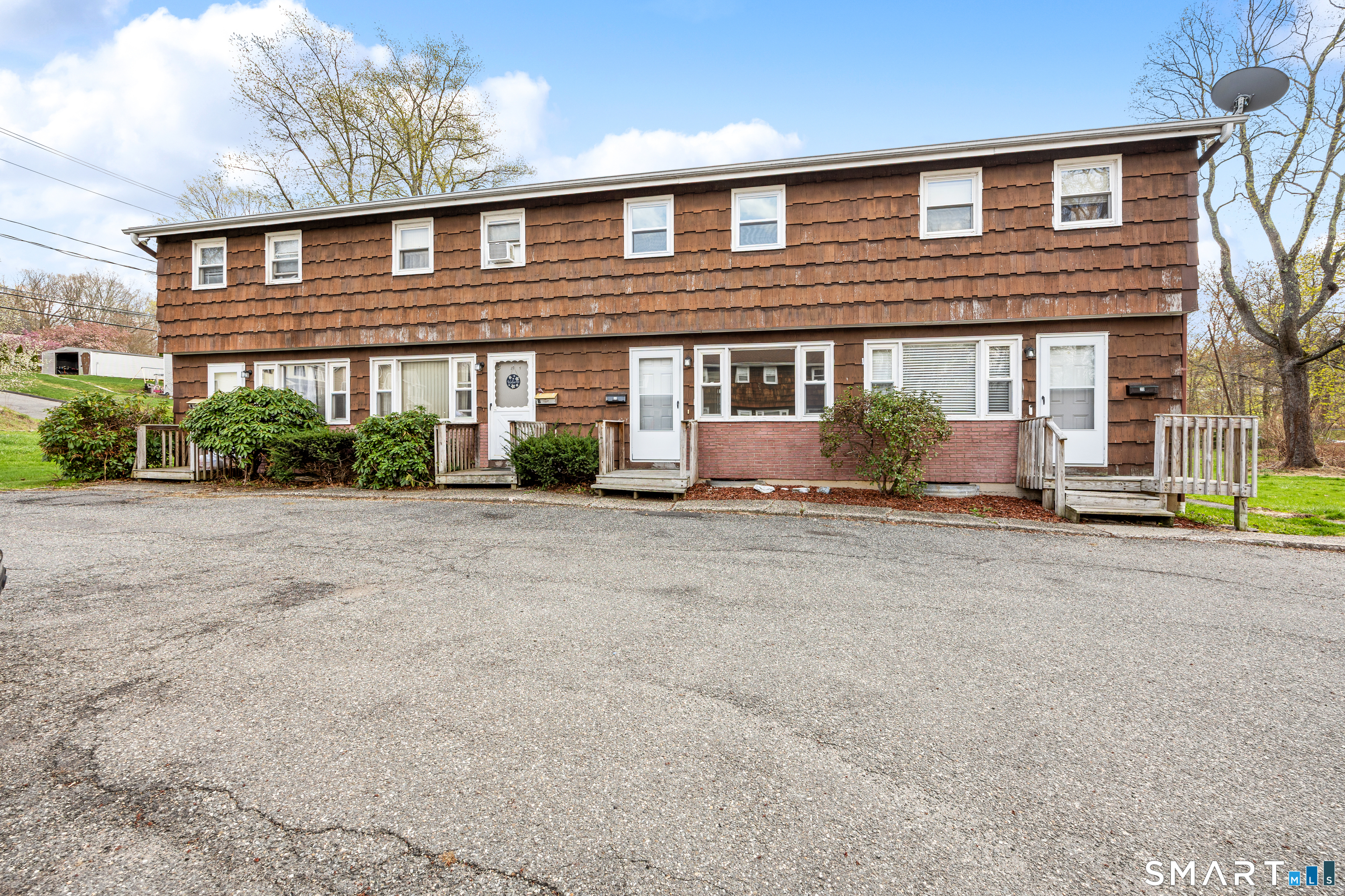 148 Westbury Park Road Watertown CT 06795
