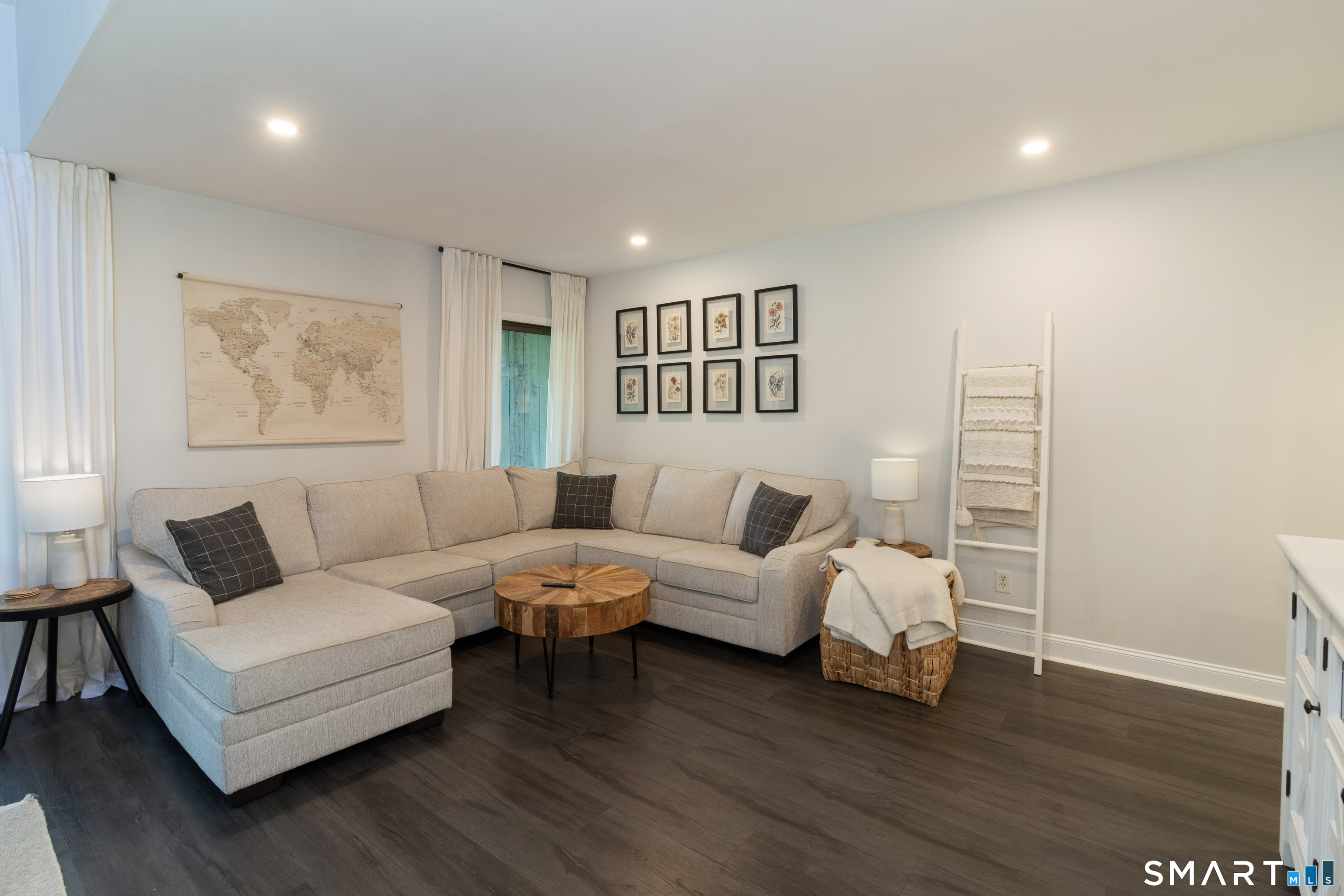 604 Plymouth Colony Branford CT 06405