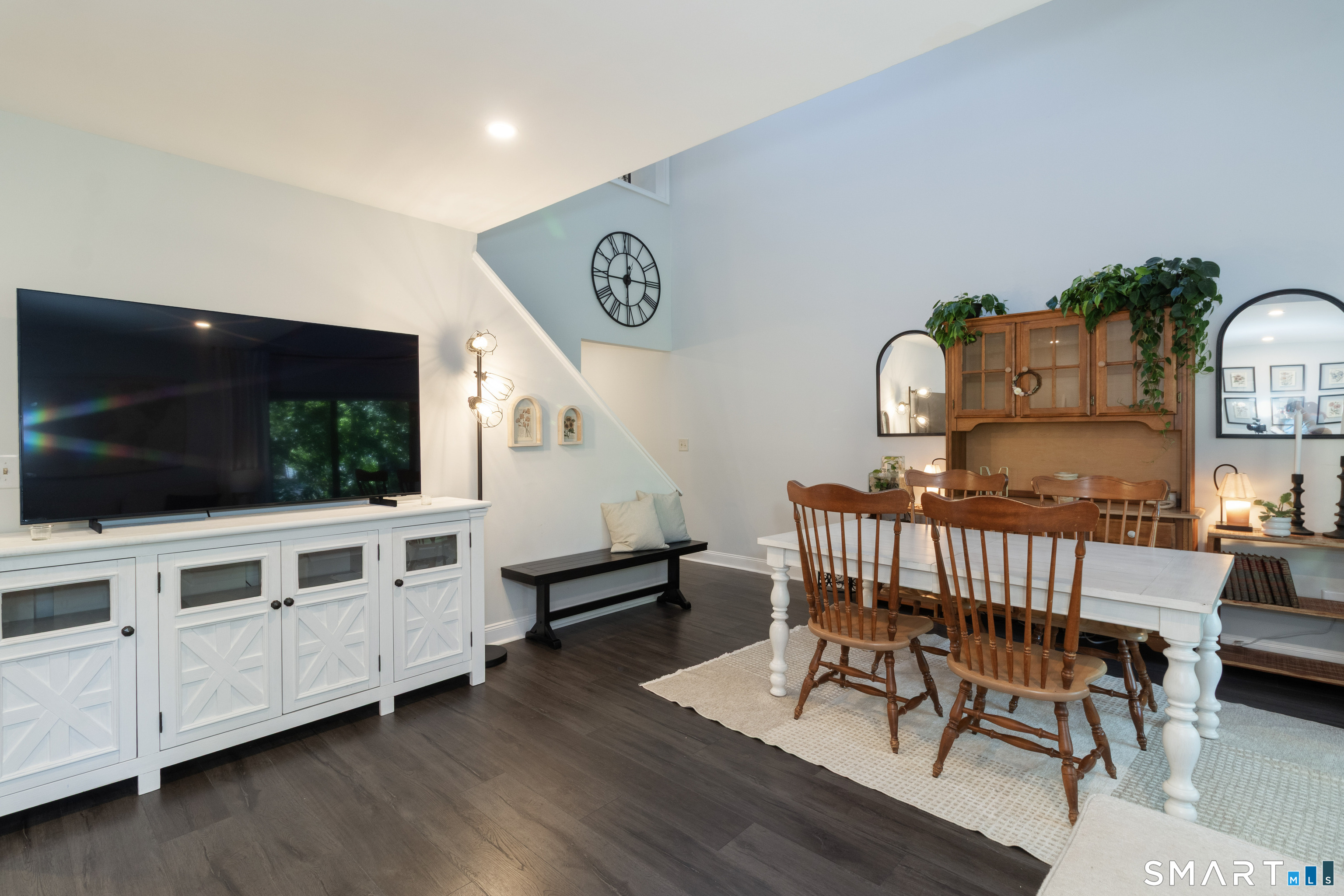 604 Plymouth Colony Branford CT 06405