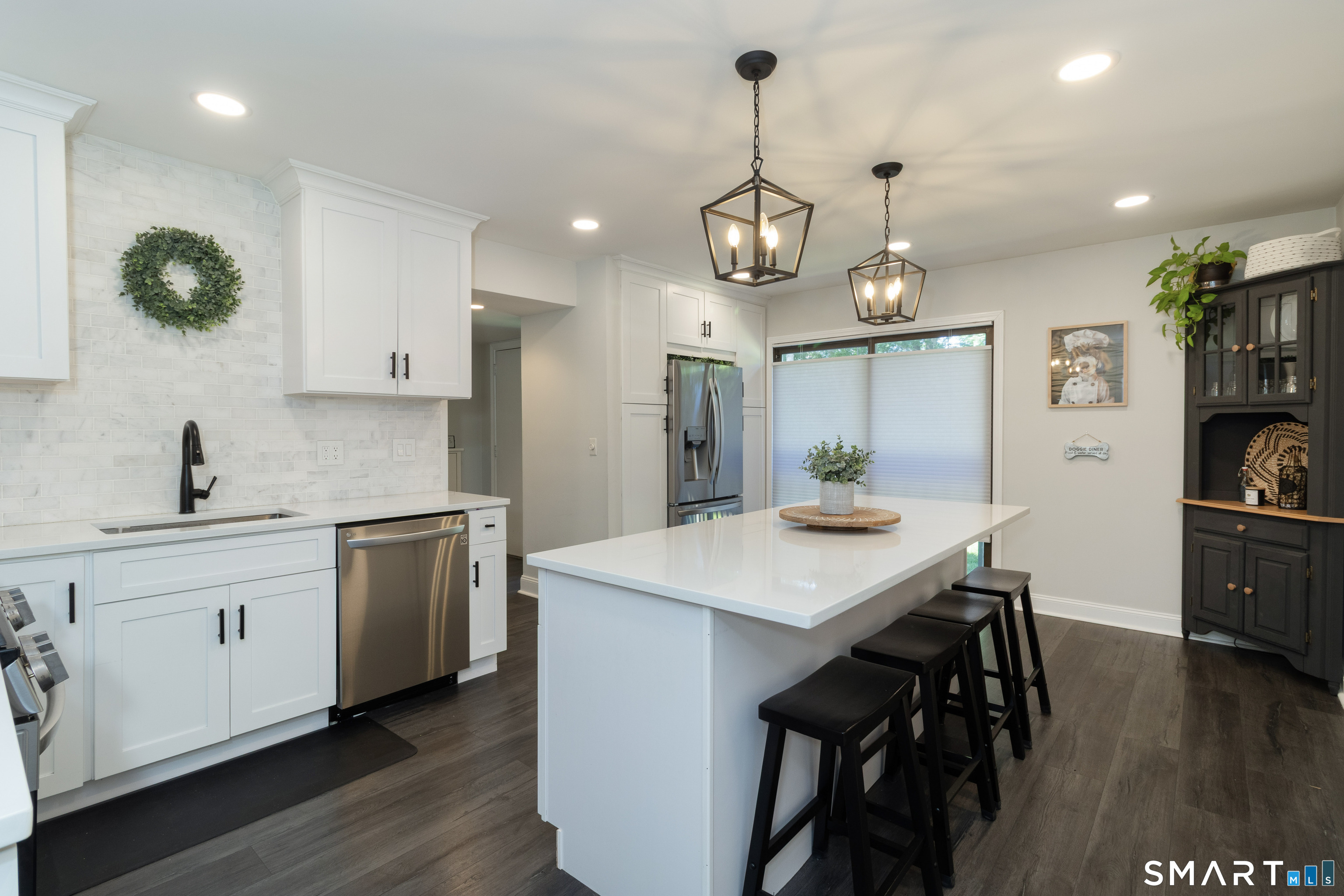 604 Plymouth Colony Branford CT 06405