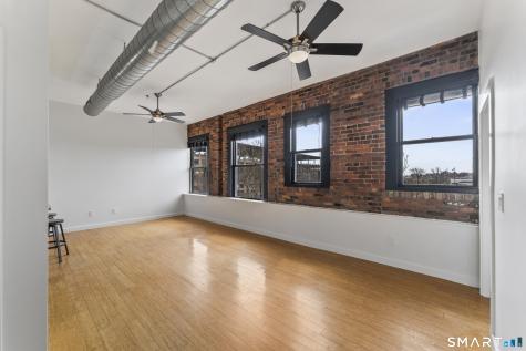 881 Lafayette Boulevard Bridgeport CT 06604