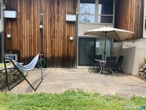 1-G Country Squire Drive Cromwell CT 06416