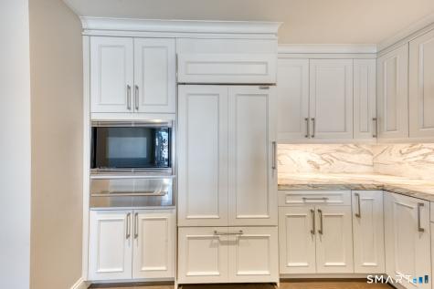 85 Memorial Road West Hartford CT 06107