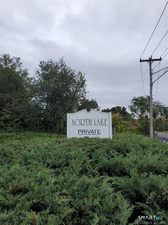 22 North Lake Drive Hamden CT 06517