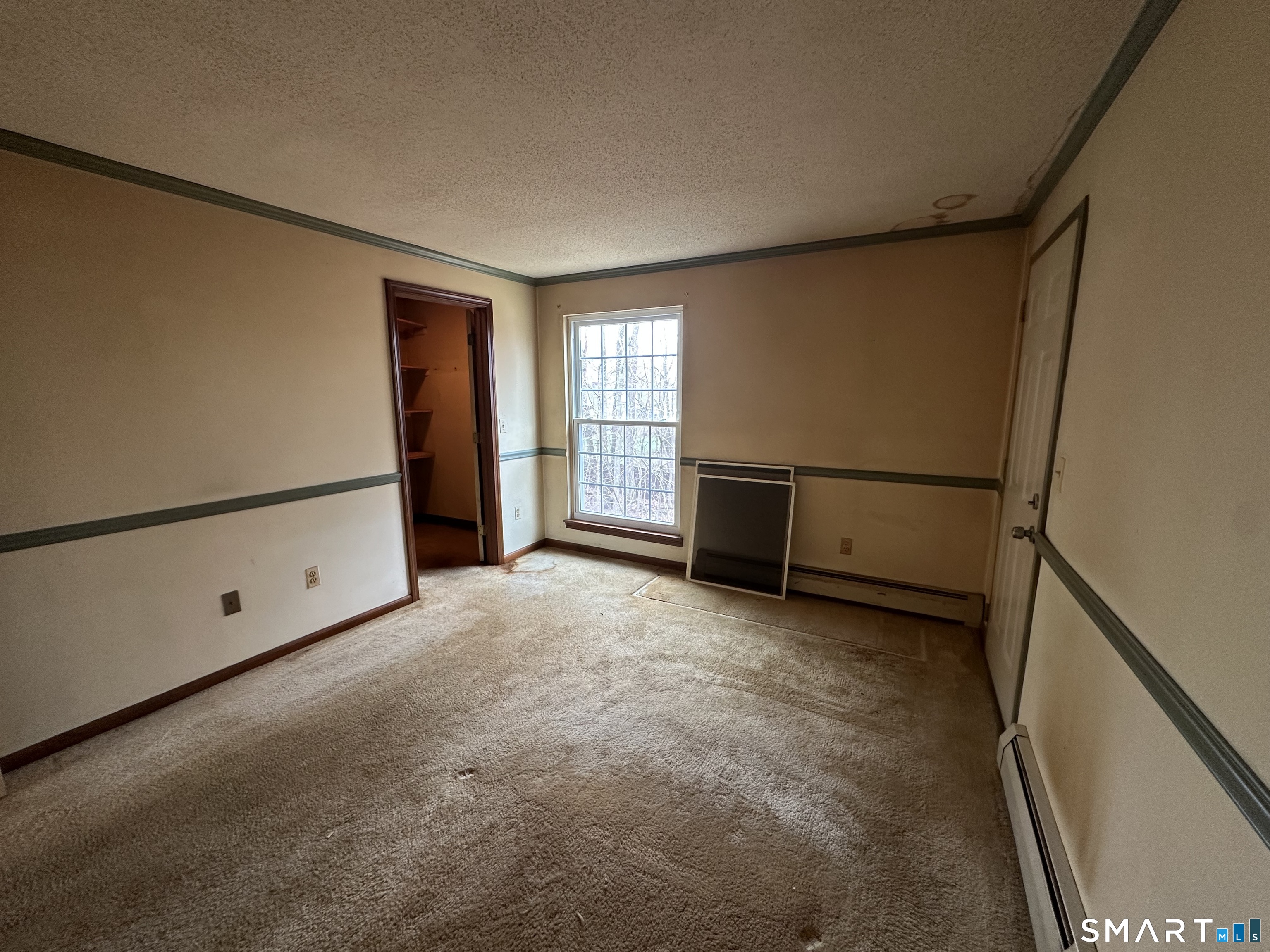 14 Pinney Street Ellington CT 06029