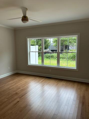 22 Village Circle Guilford CT 06437