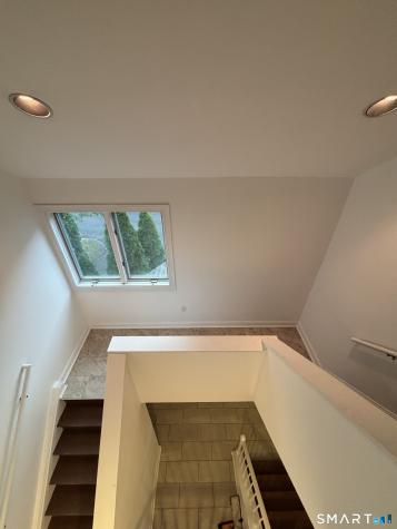 2 Madison Lane Avon CT 06001