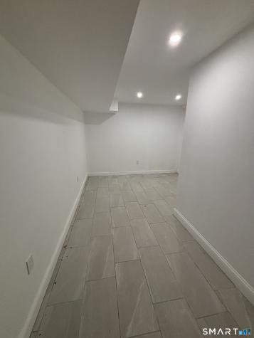 2 Madison Lane Avon CT 06001