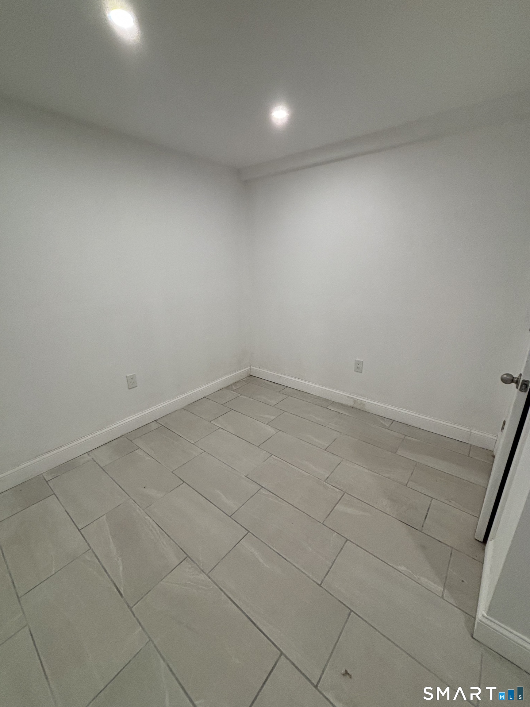2 Madison Lane Avon CT 06001
