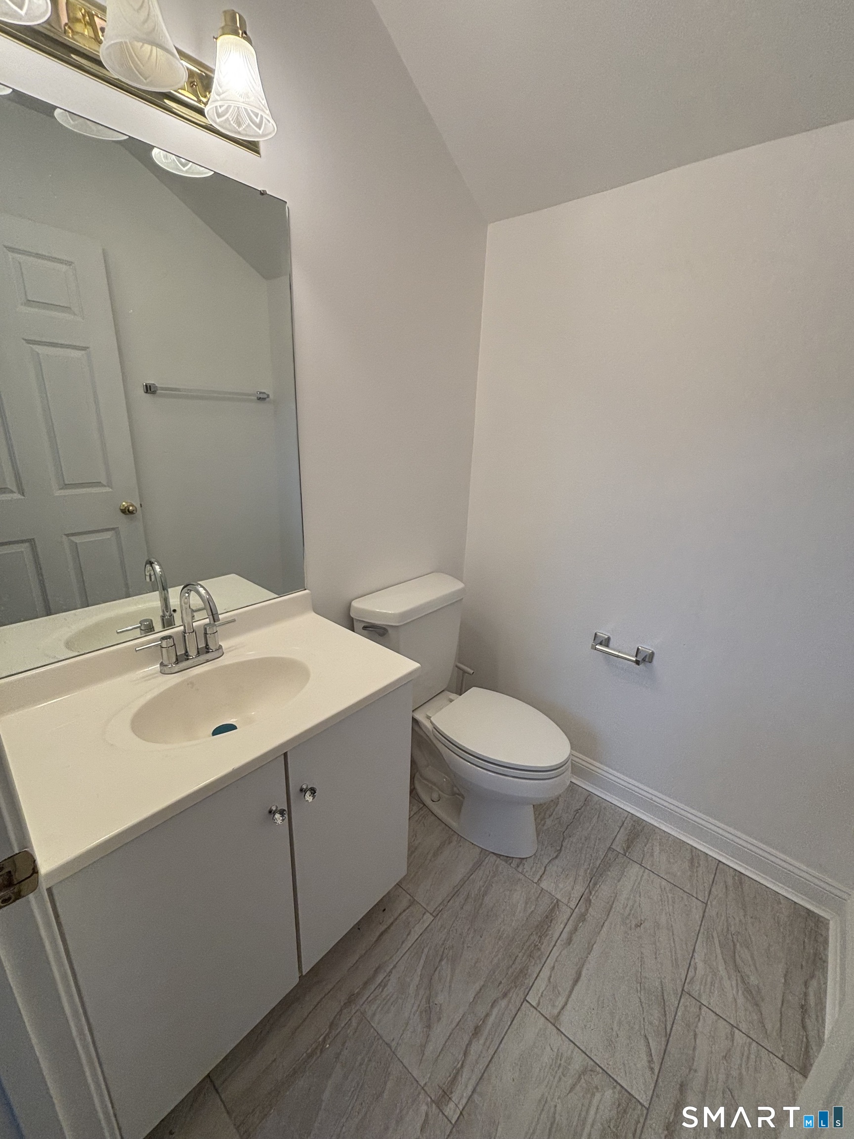 2 Madison Lane Avon CT 06001