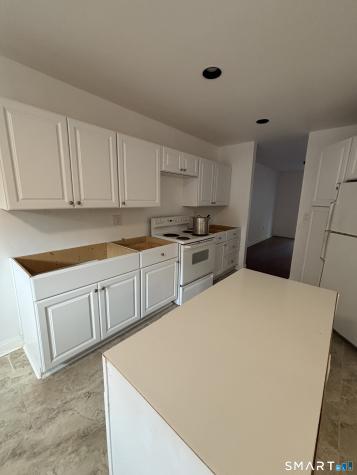 2 Madison Lane Avon CT 06001