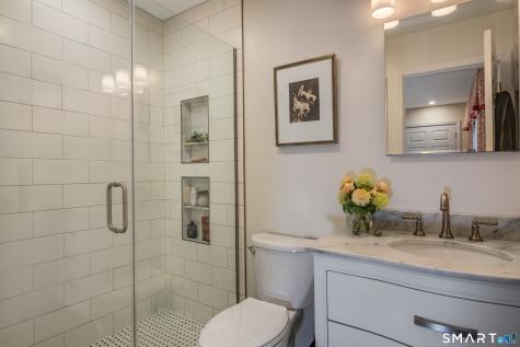 23 Aylesbury Circle Madison CT 06443