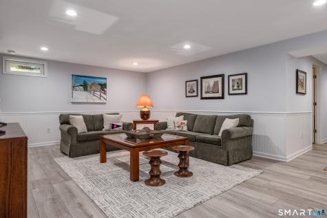 23 Aylesbury Circle Madison CT 06443