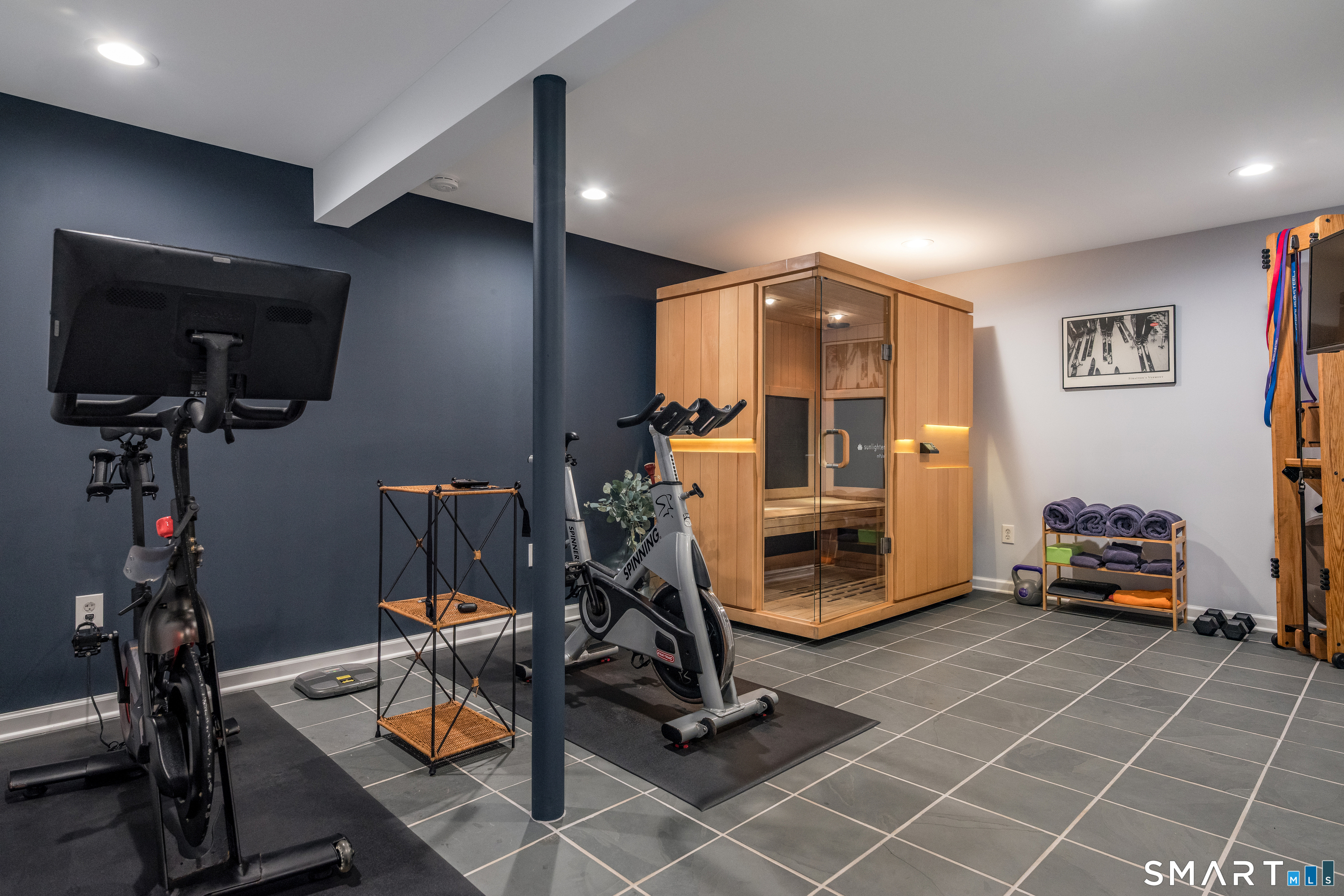 23 Aylesbury Circle Madison CT 06443