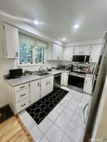 427 Trailsend Drive Torrington CT 06790