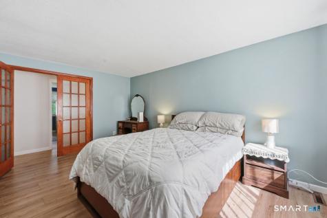 44 Conestoga Way Glastonbury CT 06033