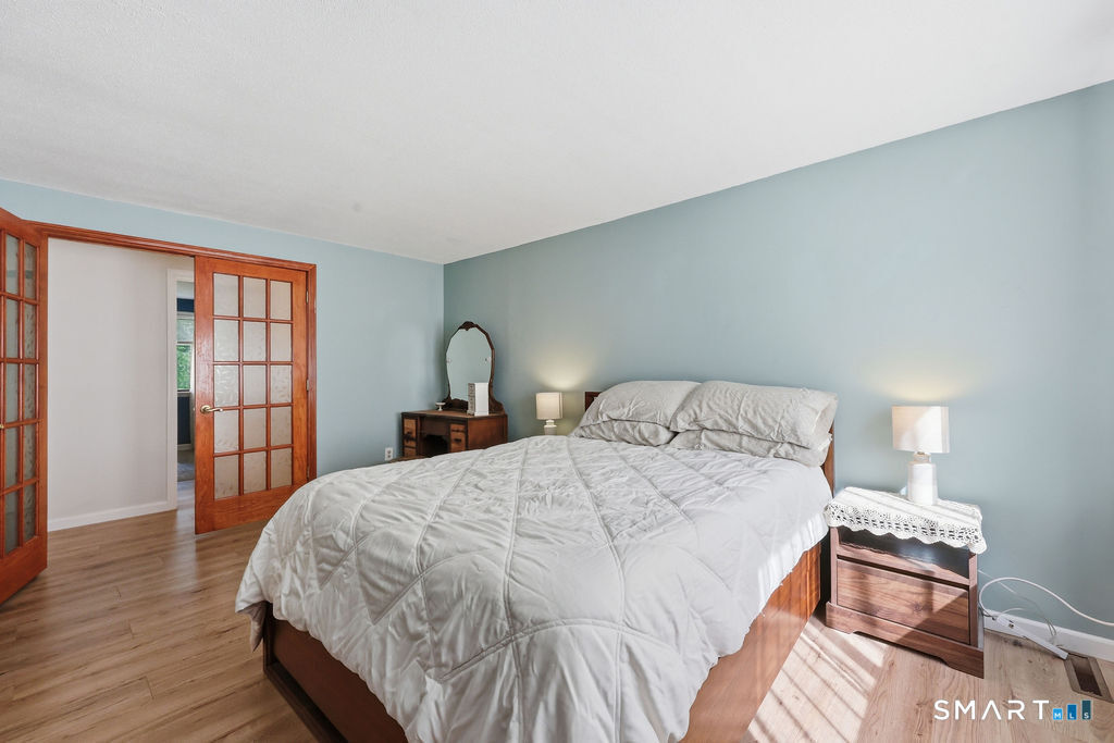 44 Conestoga Way Glastonbury CT 06033