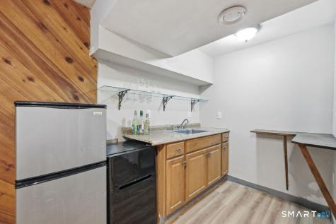 44 Conestoga Way Glastonbury CT 06033