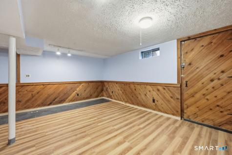 44 Conestoga Way Glastonbury CT 06033