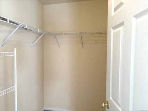 1206 Eaton Court Danbury CT 06811