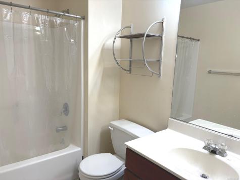 1206 Eaton Court Danbury CT 06811