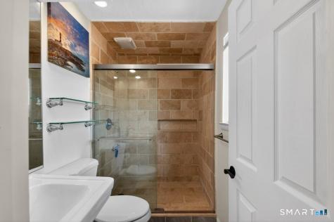175 Beacon Hill Common Beacon Falls CT 06403