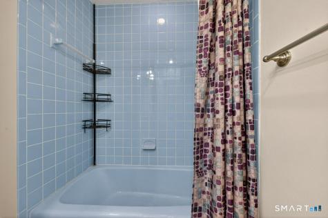 175 Beacon Hill Common Beacon Falls CT 06403